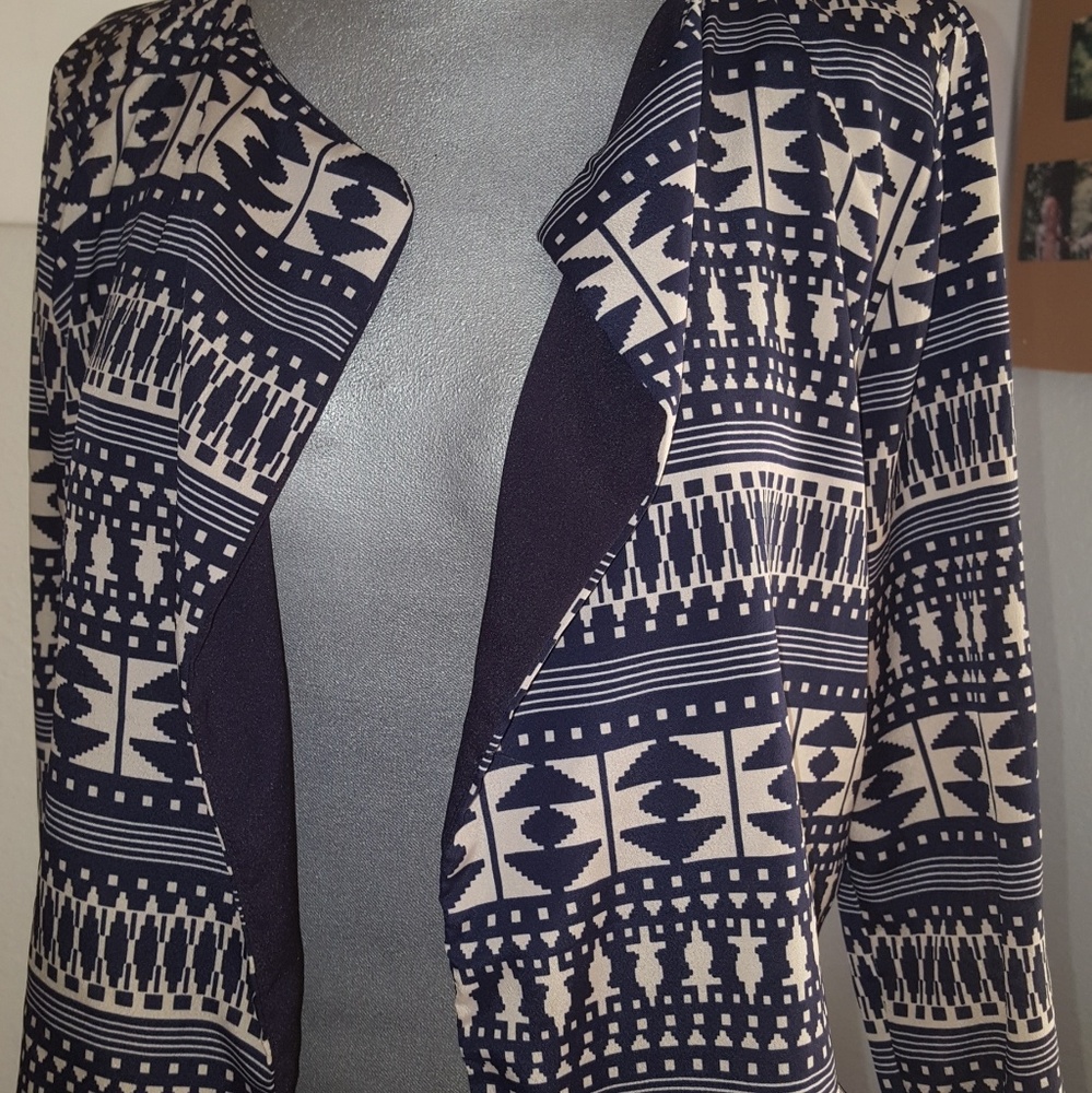 Romeo & Juliet cropped blouse